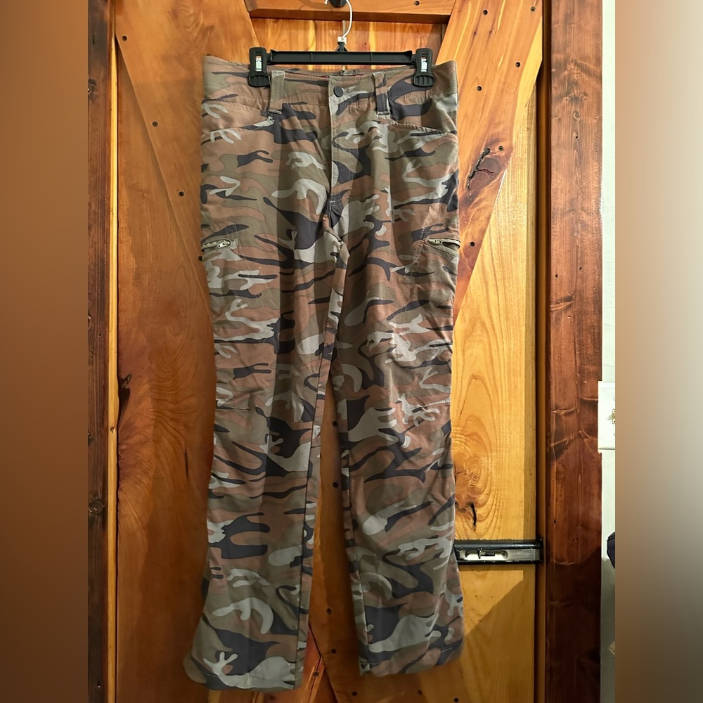 Wrangler Outdoor Camo Pants